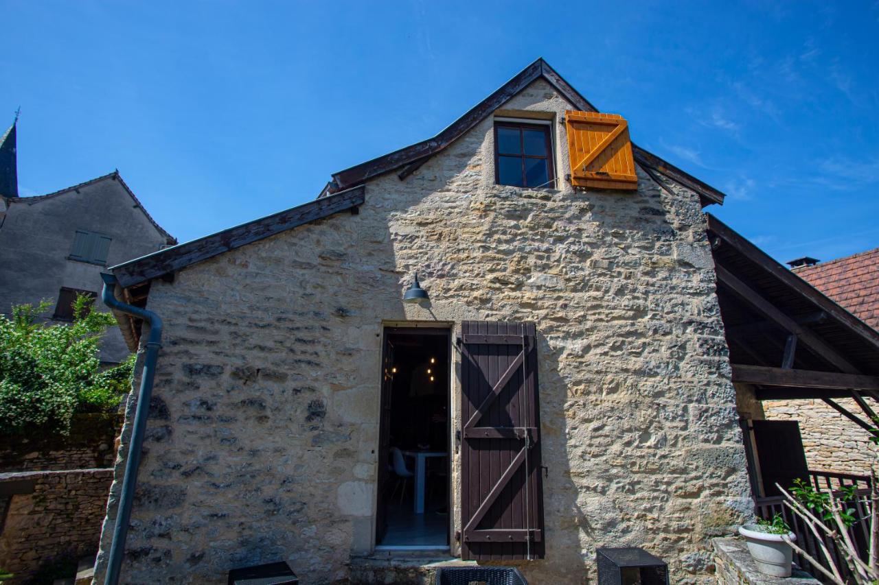 Maison En Pierres Au Coeur Du Village Medieval De Villeneuve Экстерьер фото