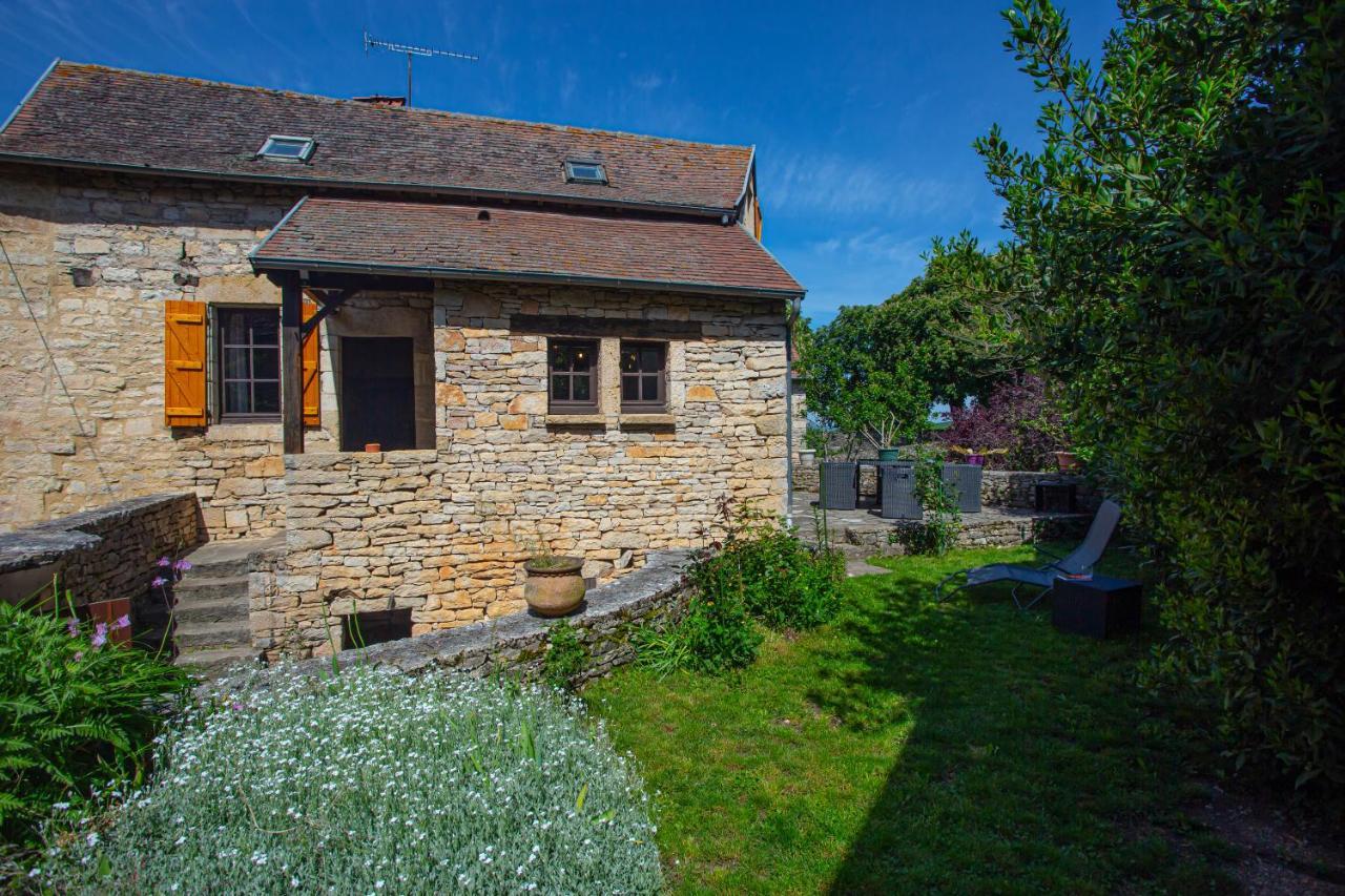 Maison En Pierres Au Coeur Du Village Medieval De Villeneuve Экстерьер фото