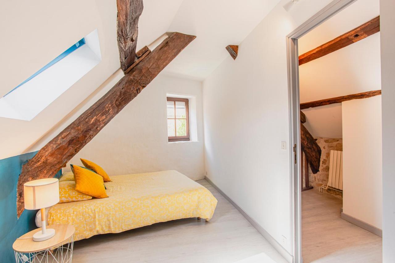 Maison En Pierres Au Coeur Du Village Medieval De Villeneuve Экстерьер фото