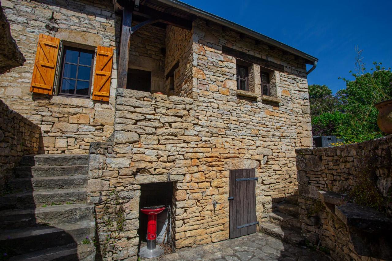 Maison En Pierres Au Coeur Du Village Medieval De Villeneuve Экстерьер фото